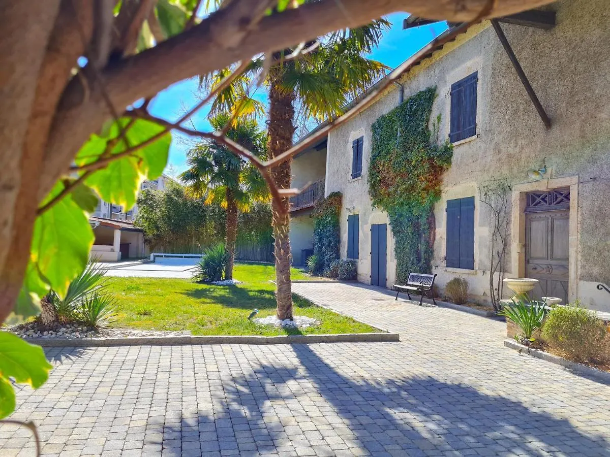 Bed and Breakfast Lyon Faubourg - Saint Priest 3*, Saint-Priest (Rhone) Francja