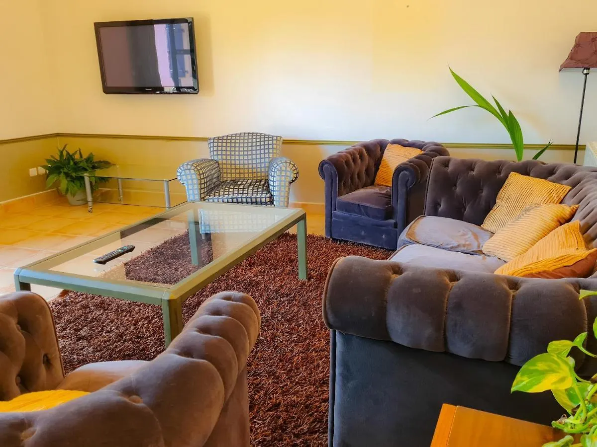 Bed and Breakfast Lyon Faubourg - Saint Priest 3*, Saint-Priest (Rhone)